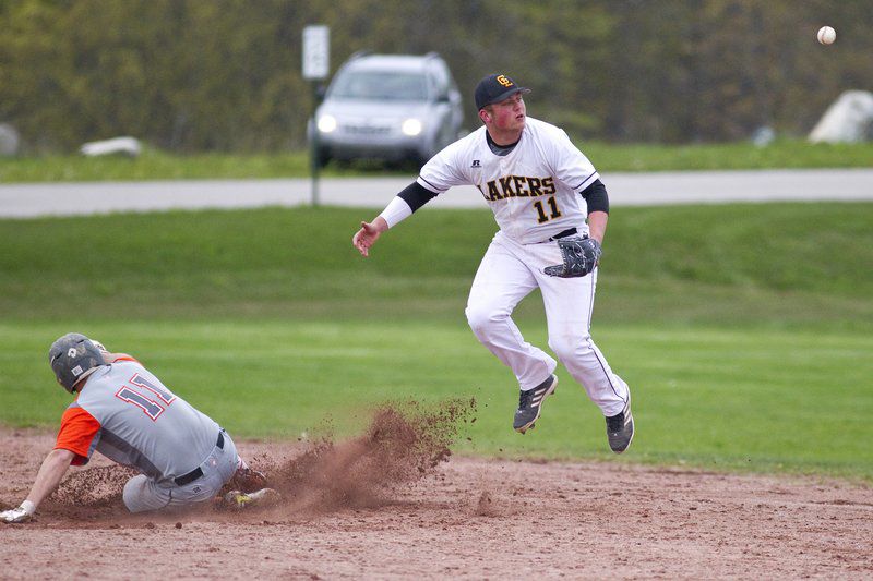 Stags snag Northwest baseball title
